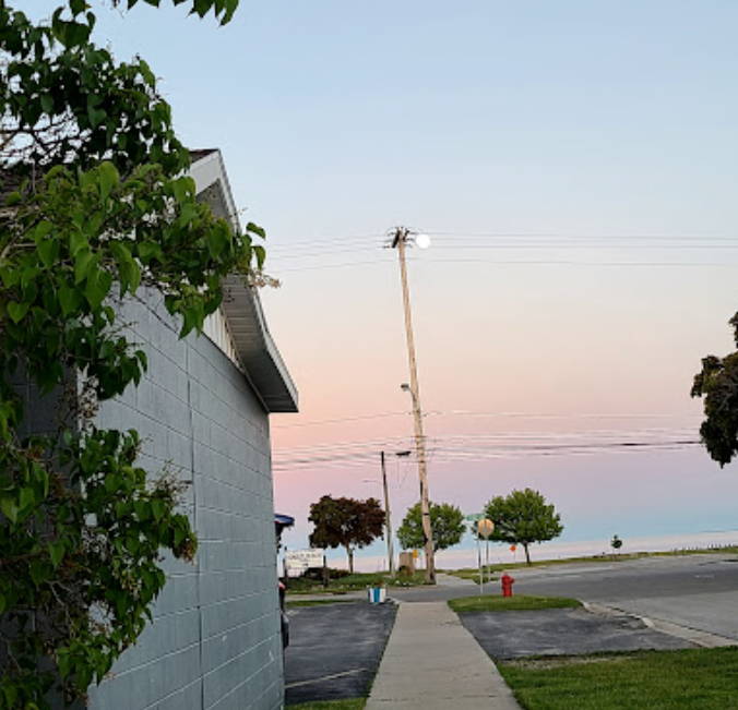 40 Winks Motel - Recent Photos From Website (newer photo)